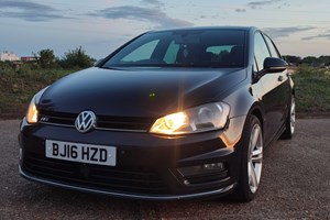Volkswagen Golf Hatchback (13-20) 2.0 TDI R-Line 5d For Sale - 4motion Cars, Peterborough