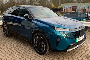 Peugeot e-3008 SUV (23 on) 157kW GT 73kWh 5dr Auto For Sale - Leominster Motors, Leominster