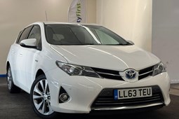 Toyota Auris (12-19) 1.8 VVTi Hybrid Excel 5d CVT Auto For Sale - Car Market Yorkshire, Dewsbury