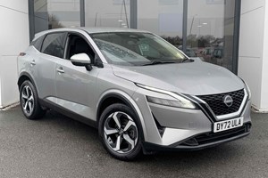 Nissan Qashqai SUV (21 on) 1.3 DiG-T MH N-Connecta 5dr For Sale - Premier Car Supermarket Ltd, Derby