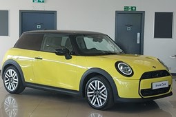 MINI Cooper Hatchback (24 on) 1.5 C Classic 3dr Auto For Sale - Arnold Clark Click & Collect Southampton, Southampton