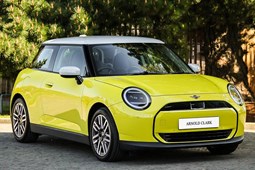 MINI Electric Hatch Hatchback (20 on) 135kW E Classic 41kWh 3dr Auto For Sale - Arnold Clark Click & Collect Southampton, Southampton