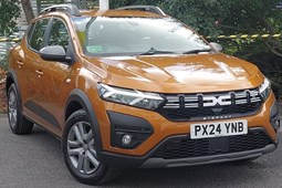 Dacia Sandero Stepway (21 on) 1.0 TCe Bi-Fuel Expression 5dr For Sale - Arnold Clark Click & Collect Southampton, Southampton