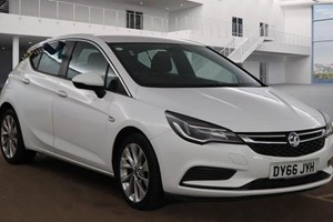 Vauxhall Astra Hatchback (15-21) 1.6 CDTi 16V Design 5d For Sale - Carology Motor Co Limited, Nottingham