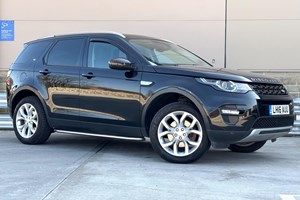 Land Rover Discovery Sport (15 on) 2.0 TD4 (180bhp) HSE 5d Auto For Sale - Signature Motor Sales, Shipley
