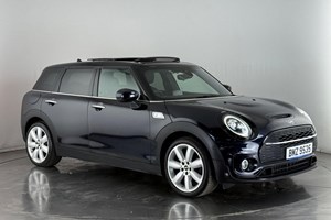 MINI Clubman (15-24) Cooper S Exclusive (Comfort Pack and Navigation Plus Pack) Steptronic Sport with double clutch auto 6d For Sale - Car Planet Barnet, London
