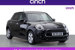 MINI Hatchback (14-24) Cooper Classic (Comfort Pack & Navigation Pack) Steptronic with double clutch auto 5d For Sale - cinch Warehouse Corby, Corby