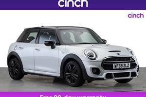 MINI Hatchback (14-24) Cooper S Sport (Comfort Pack & Navigation Pack) Steptronic Sport with double clutch auto 5d For Sale - cinch Warehouse Corby, Corby