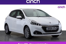 Peugeot 208 Hatchback (12-19) Signature 1.2 PureTech 82 S&S 5d For Sale - cinch Warehouse Corby, Corby
