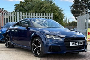 Audi TT Coupe (14-23) Black Edition 2.0 TDI 184PS Quattro S Tronic auto 2d For Sale - Vision Car Sales, swindon