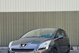 Peugeot 5008 (10-16) 1.6 HDi (112bhp) Sport 5d EGC For Sale - Junction 7 Motor Village, Accrington