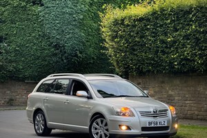 Toyota Avensis Tourer (03-08) 2.2 D-4D TR 5d For Sale - Used Toyotas, Bradford