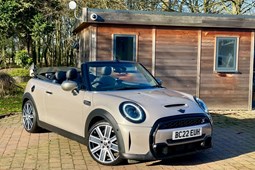 MINI Convertible (16-24) Cooper S Exclusive (Comfort Pack & Navigation Pack) 2d For Sale - My First Car, Droitwich