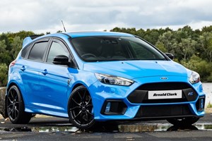 Ford Focus Hatchback (11-18) RS 2.3 EcoBoost 350PS 5d For Sale - Arnold Clark Volkswagen (Wishaw), Wishaw