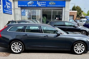 Volvo V90 (16 on) Momentum Pro T4 auto 5d For Sale - Lawrence Warner Specialist Cars LTD, Havant