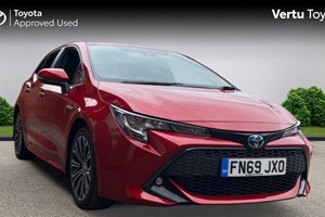 Toyota Corolla Hatchback (19 on) Design Hybrid 2.0 VVT-i auto 5d For Sale - Vertu Toyota Worksop, Worksop