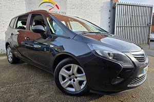 Vauxhall Zafira Tourer (12-18) 2.0 CDTi Exclusiv 5d For Sale - Class Auto Ltd, Blackburn