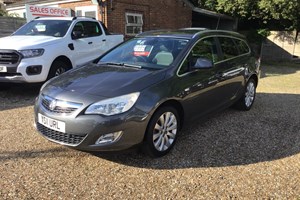 Vauxhall Astra Sports Tourer (10-15) 1.6i 16V SE 5d Auto For Sale - Russell Cooper Low Mileage Cars and Vans, Newbury