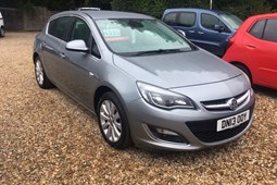 Vauxhall Astra Hatchback (09-15) 1.6i 16V SE (06/12-) 5d For Sale - Russell Cooper Low Mileage Cars and Vans, Newbury