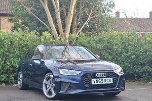 Audi A4 Saloon (15-24) Black Edition 45 TFSI 245PS S Tronic auto 4d For Sale - Arnold Clark Chertsey Motorstore, Chertsey