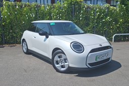 MINI Cooper Electric Hatchback (24 on) 160kW SE Classic 54kWh 3dr Auto For Sale - Arnold Clark Chertsey Motorstore, Chertsey
