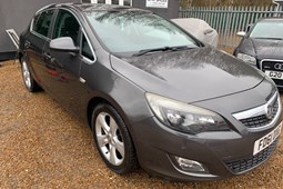 Vauxhall Astra Hatchback (09-15) 2.0 CDTi 16V SRi (165bhp) 5d Auto For Sale - Cloverlay Car Sales Limited Rainham, Rainham