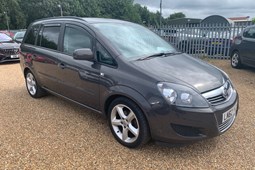 Vauxhall Zafira (05-14) 1.6i (115bhp) Exclusiv 5d For Sale - Cloverlay Car Sales Limited Rainham, Rainham