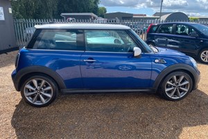 MINI Hatchback (06-13) 2.0 Cooper D London 2012 3d Auto For Sale - Cloverlay Car Sales Limited Rainham, Rainham