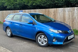 Toyota Auris Touring Sports (13-19) 1.8 VVTi Hybrid Icon 5d CVT Auto For Sale - Spurland Motor Company, High Wycombe