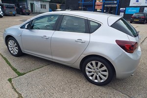 Vauxhall Astra Hatchback (09-15) 2.0 CDTi 16V ecoFLEX Elite (165bhp) 5d For Sale - Jacob Autos, Haverhill