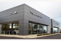 Jaguar F-Pace (16-24) 2.0 D200 R-Dynamic S 5dr Auto AWD For Sale - Pentland Jaguar Dundee, Dundee