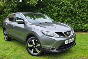 Nissan Qashqai (14-21) 1.2 DiG-T N-Connecta 5d For Sale - Best Car 4 You Ltd, Ashford