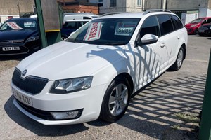 Skoda Octavia Estate (13-20) 2.0 TDI CR SE 4x4 5d For Sale - County Car Sales Hull Ltd, Hull