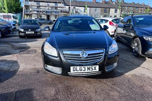 Vauxhall Insignia Hatchback (09-17) 2.0 CDTi Exclusiv 5d For Sale - Whitefield Motors, Radcliffe