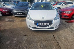 Peugeot 208 Hatchback (12-19) 1.2 VTi Style 5d For Sale - Whitefield Motors, Radcliffe