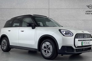 MINI Electric Countryman SUV (23 on) 230kW SE Classic ALL4 66kWh 5dr Auto For Sale - Stratstone MINI Chesterfield, Chesterfield