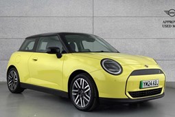 MINI Cooper Electric Hatchback (24 on) 160kW SE Classic 54kWh 3dr Auto For Sale - Stratstone MINI Chesterfield, Chesterfield