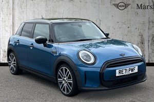 MINI Hatchback (14-24) 1.5 Cooper Exclusive 5dr Auto For Sale - Marshall MINI Hampshire, Hook