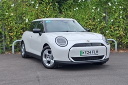 MINI Cooper Electric Hatchback (24 on) 160kW SE Classic 54kWh 3dr Auto For Sale - Arnold Clark Click & Collect Swansea, Swansea