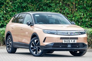 Vauxhall Grandland SUV (21-24) 1.2 Hybrid [136] Ultimate 5dr e-DCT6 For Sale - Arnold Clark Click & Collect Swansea, Swansea