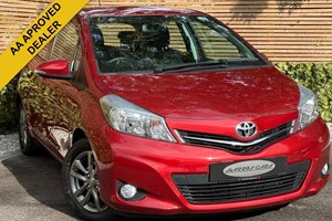 Toyota Yaris (11-20) 1.33 VVT-i Icon+ 5d CVT Auto For Sale - Harris Cars South Ltd, Southampton