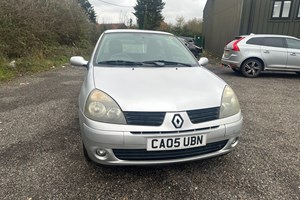 Renault Clio Hatchback (01-08) 1.2 16V Extreme 4 3d For Sale - L&T Cars Ltd, Romford