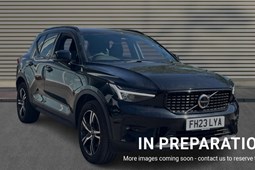 Volvo XC40 SUV (17 on) 2.0 B3P Plus 5dr Auto For Sale - Marshall Volvo Milton Keynes, Milton Keynes