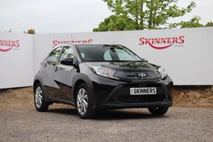 Toyota Aygo X (21 on) 1.0 VVT-i Pure 5dr Auto For Sale - Skinners of Rye, Rye