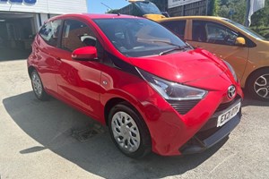 Toyota Aygo (14-22) X-Play (with Toyota Safety Sense) 1.0 VVT-i X-Shift auto (05/2018 on) 5d For Sale - Lakeside Motors, Hornsea