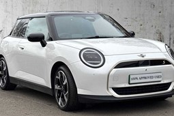 MINI Electric Hatch Hatchback (20 on) 160kW SE Exclusive 54kWh 3dr Auto For Sale - Stratstone MINI Bury St Edmunds, Bury St Edmunds