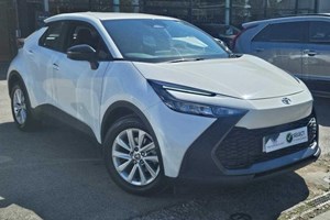 Toyota C-HR SUV (24 on) 1.8 Hybrid Icon 5dr CVT For Sale - D M Keith Kia Doncaster, Doncaster