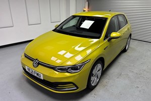 Volkswagen Golf Hatchback (20 on) Style 1.5 TSI Evo 130PS 5d For Sale - V-HUB Ltd VAG Specialist Sales and Service, Tewkesbury