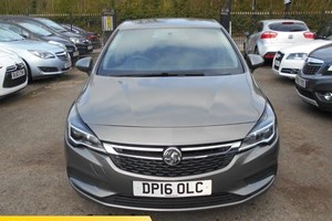 Vauxhall Astra Hatchback (15-21) 1.6 CDTi 16V Design 5d For Sale - Chana Car Centre, Coventry