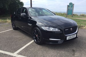 Jaguar XF Saloon (15 on) 2.0d (180bhp) R-Sport 4d Auto For Sale - DW Motors, Herne Bay